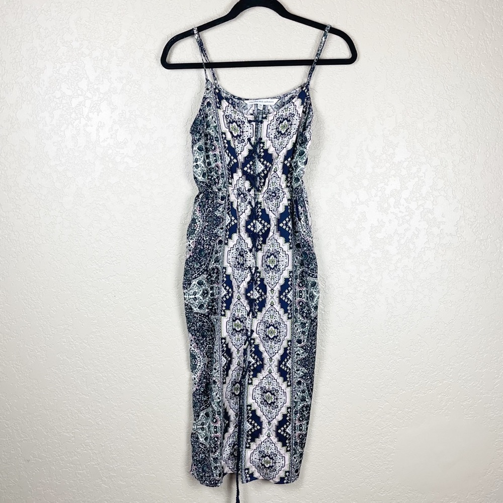 Cupcakes & Cashmere boho lace up midi dress
